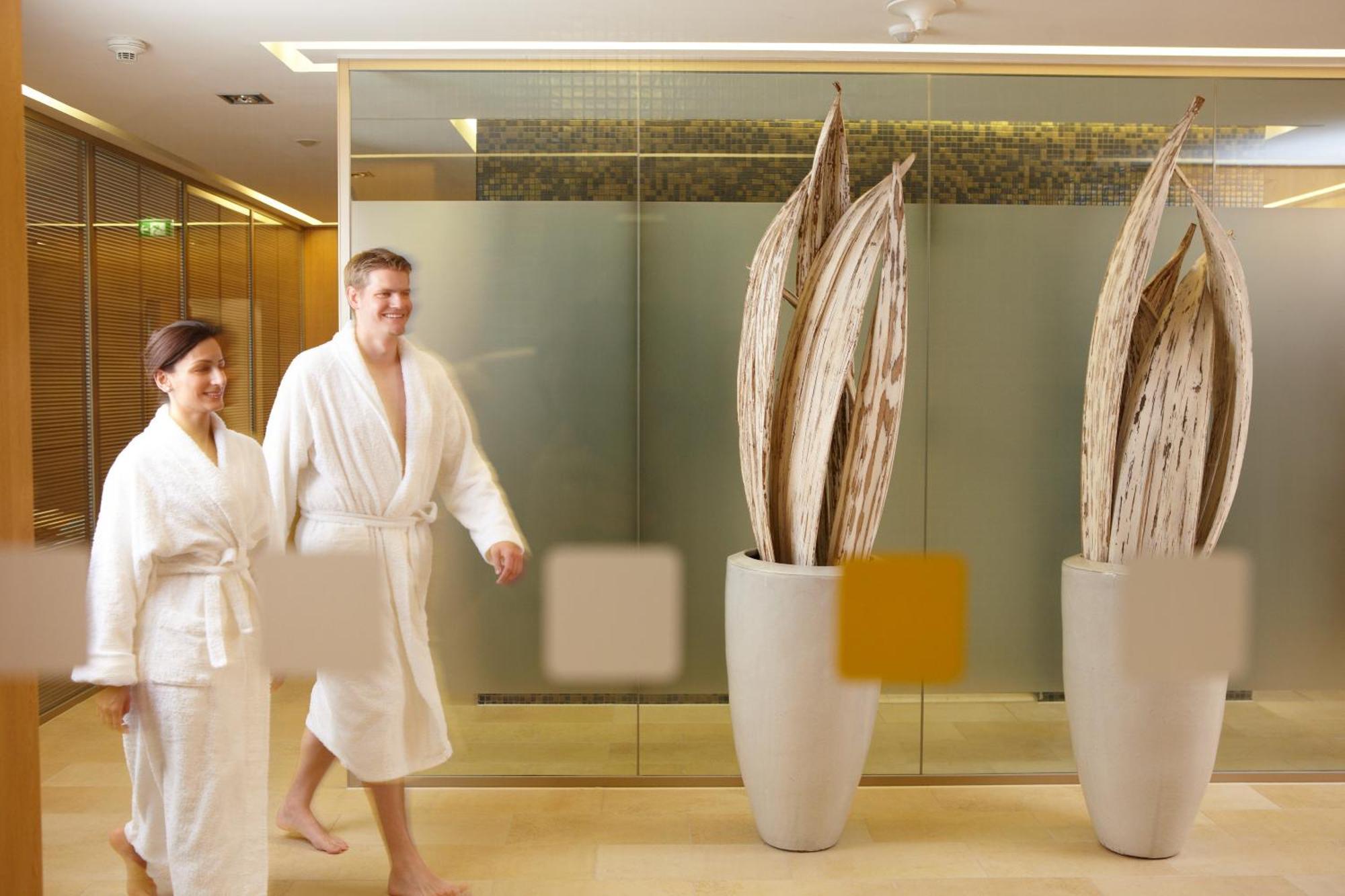 Lufthansa Seeheim - More Than A Conference Hotel Екстер'єр фото