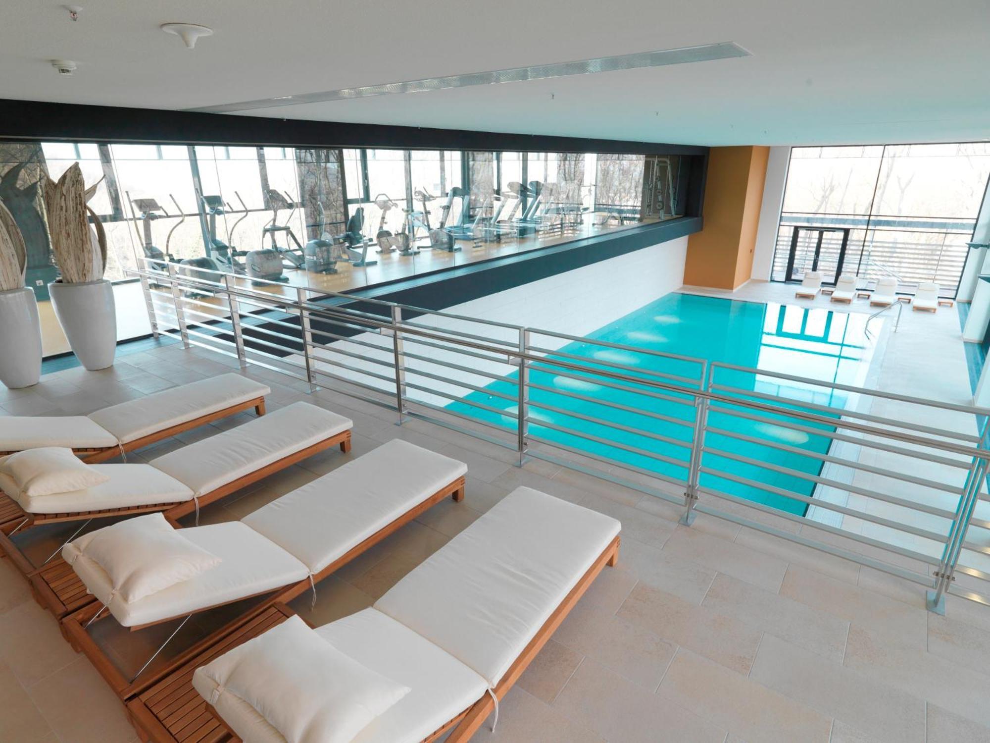 Lufthansa Seeheim - More Than A Conference Hotel Екстер'єр фото